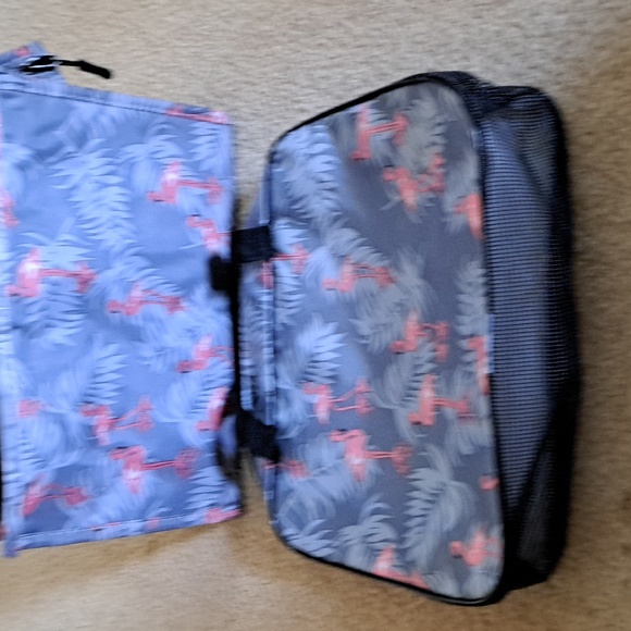 Flamingo travel set/ BUNDLE ONLY 2or more items - Picture 7 of 7